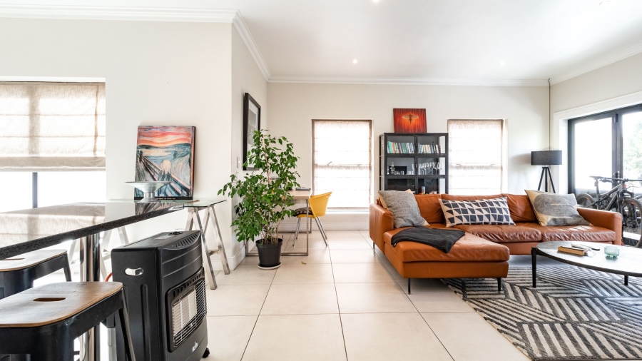2 Bedroom Property for Sale in Bishopscourt Western Cape
